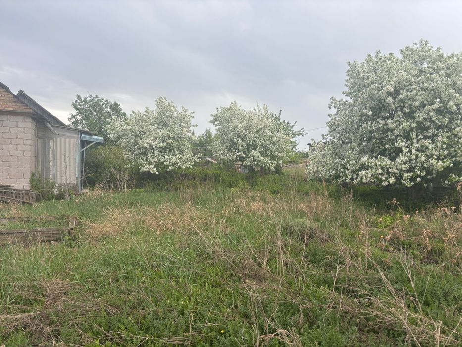 Продам дачу  10 соток