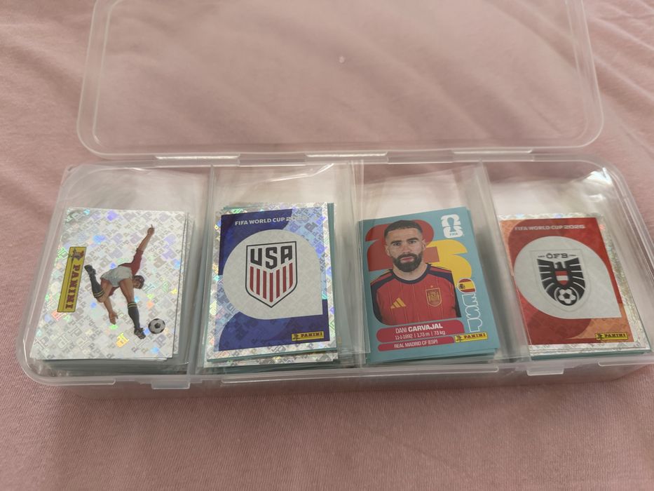 80 de stickere diferite Panini WC 2026