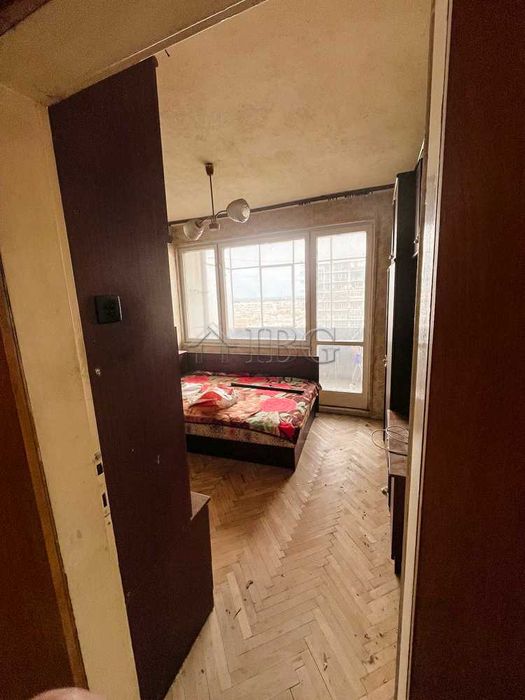 Продава се Тристаен апартамент в Русе, Широк център - 87 кв.м за 1035 €/кв.м - Снимка #5