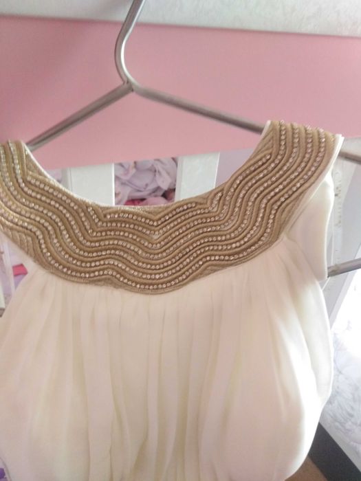 Бални къси рокли