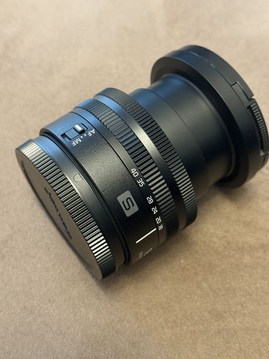 ObiectivPanasonic Lumix 18-40mm f4.5-6