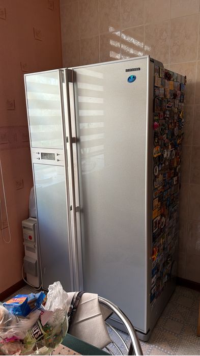Холодильник samsung