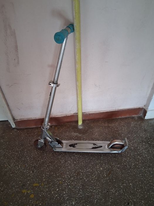 Trotineta  Razor pliabila