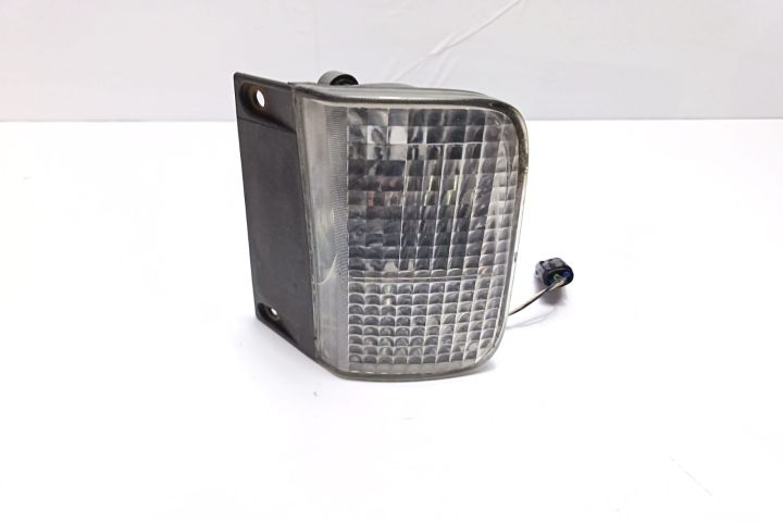 Lampa ceata spate stanga Renault Trafic a 2-a generatie seria