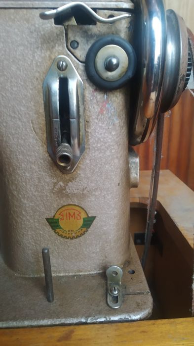 СРОЧНО ПРОДАЕТСЯ швейная машинка Подольск