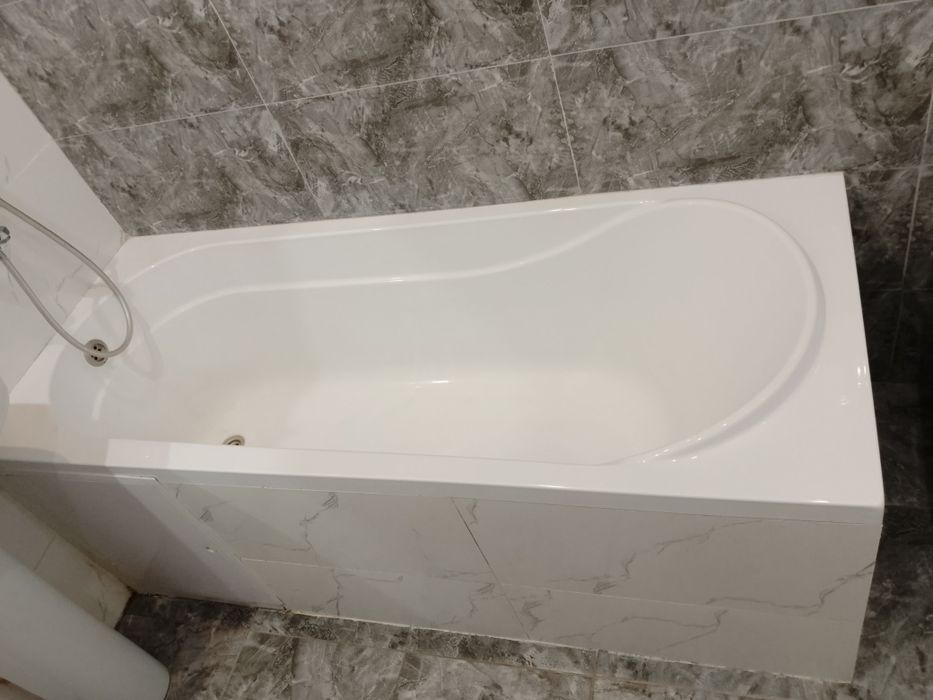 Продам Вану и Раковину