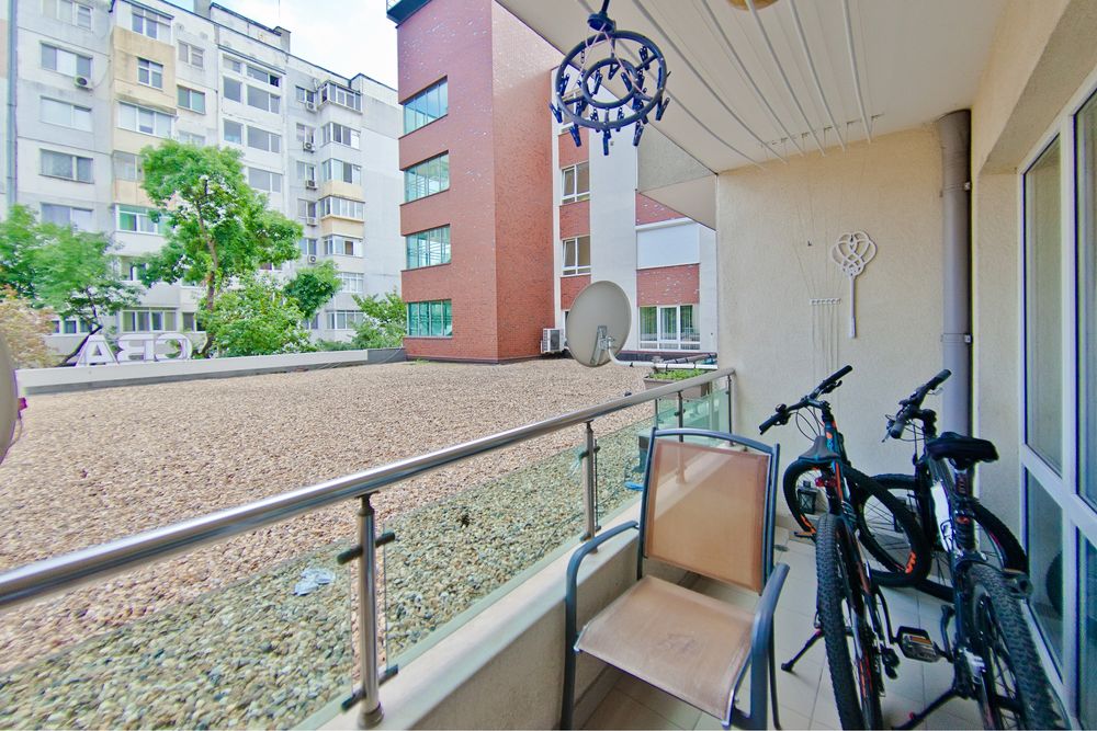 Дава се под наем Двустаен апартамент в Варна, Лятно кино Тракия - 65 кв.м за 561 € - Снимка #11