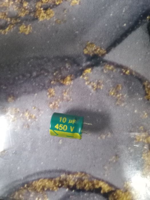 Кондецаторы срочно