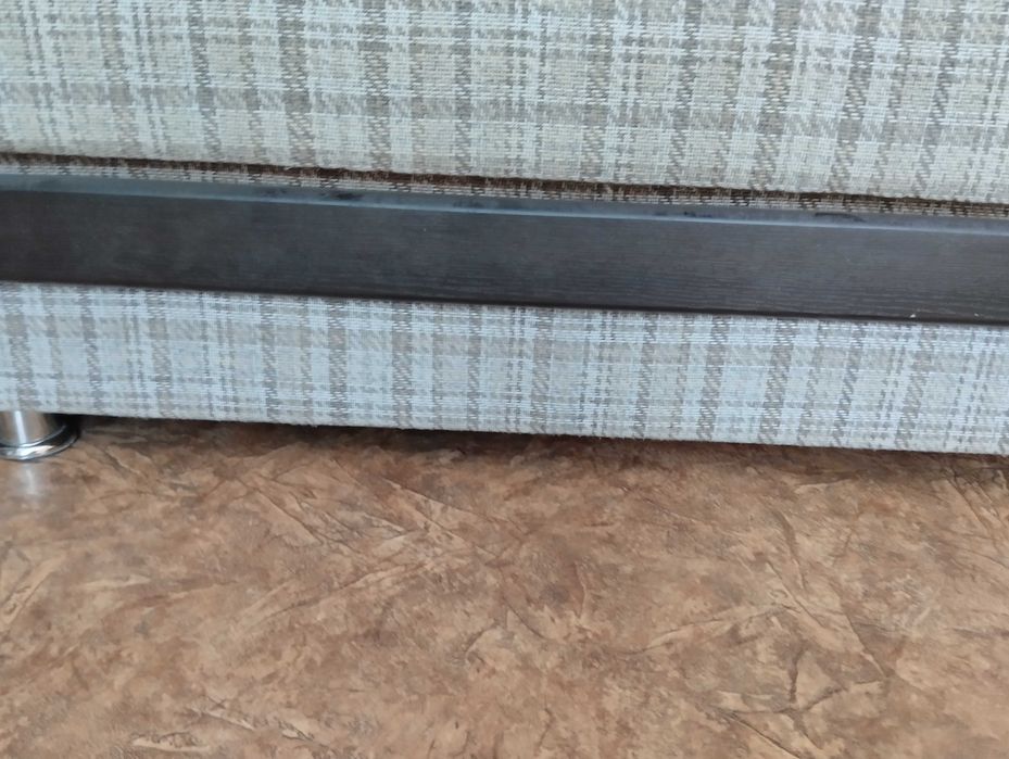 Диван в хорошем состоянии