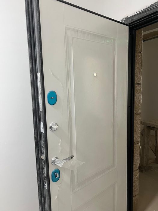 Продам дверь 96 см