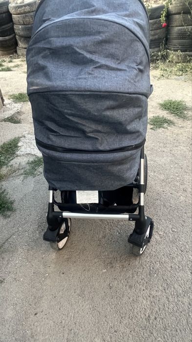 Коляска 2 в 1 в отличном состоянии