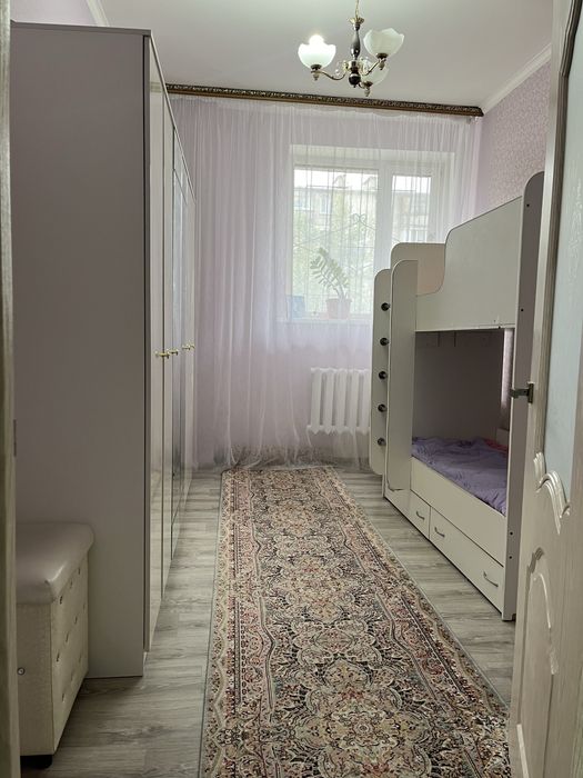 Продам квартиру 4-х комн