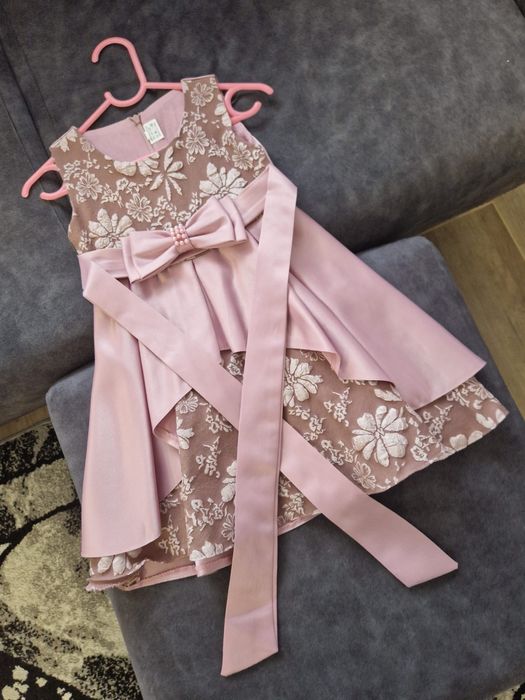 Rochita ocazie fetite