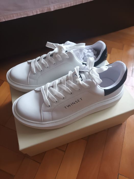Сникърси Twinset 37