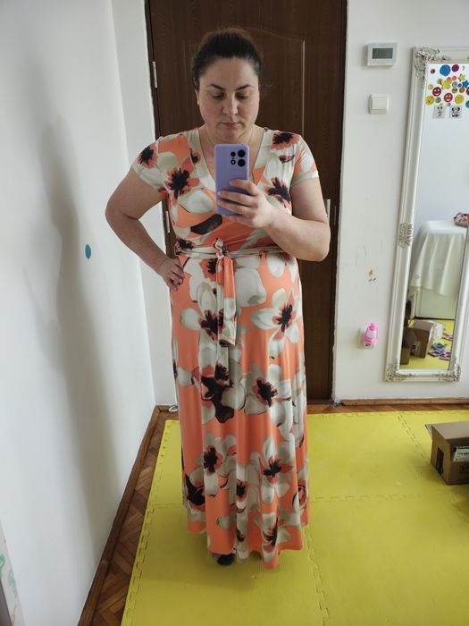 Rochie lungă de vânzare