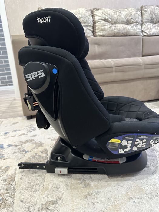 Продам автомобильное детское кресло