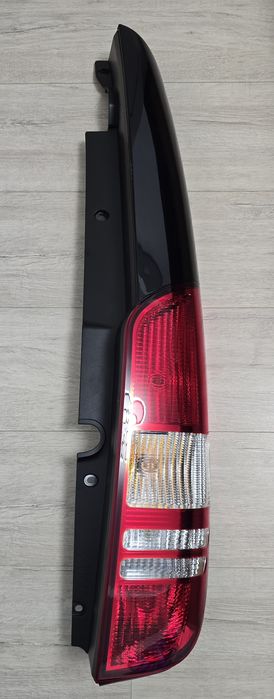 Stop dreapta  Mercedes Viano