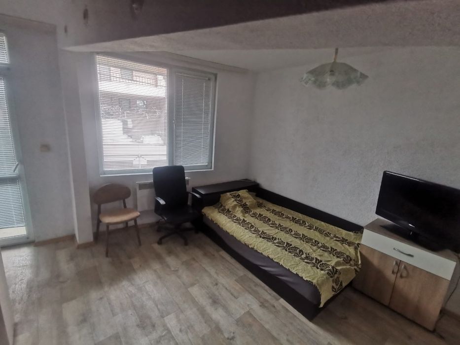 Дава се под наем Двустаен апартамент в Варна, Погреби - 50 кв.м за 306 € - Снимка #9