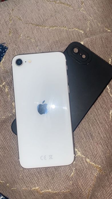 Айфон SE ,64гб срочно продою