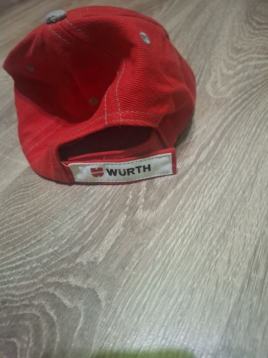 Vând șapca wurth