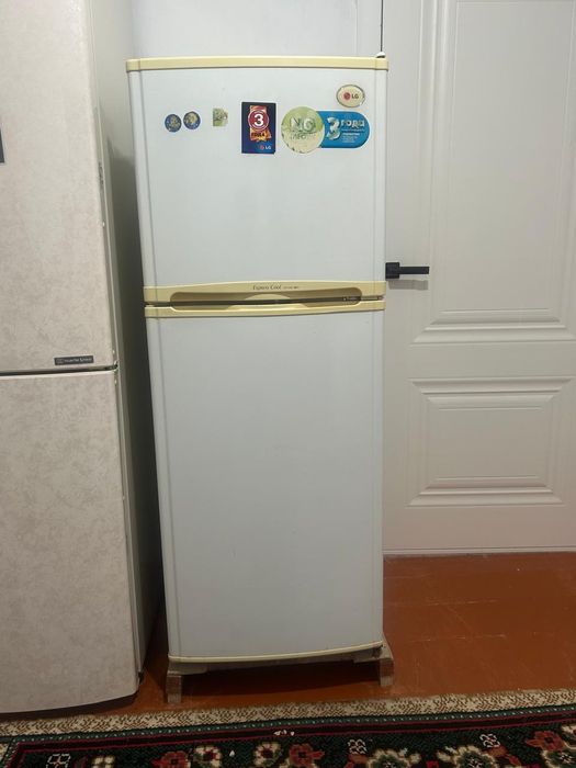 Холодильник сатылады