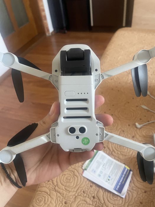 Vand drona potensic atom se