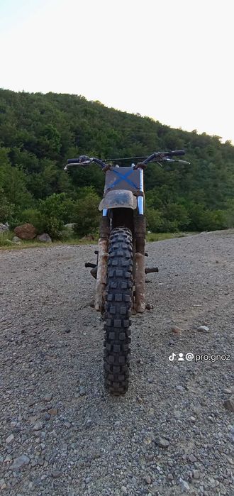 Продам мотоцикл 200куб