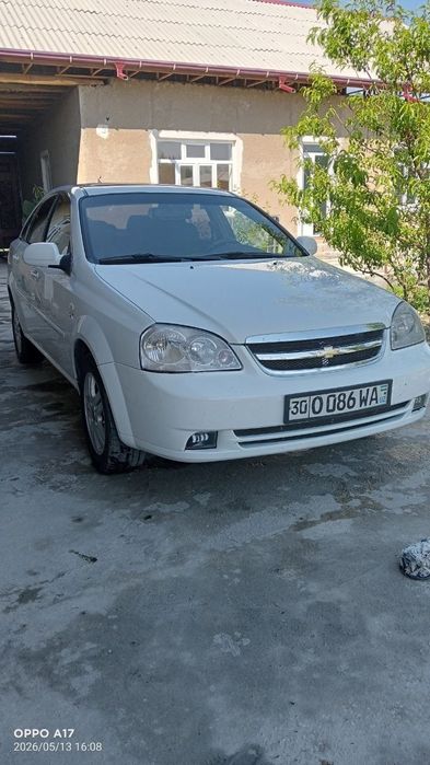 Ласетти 1.8 автомат люкли сотилади