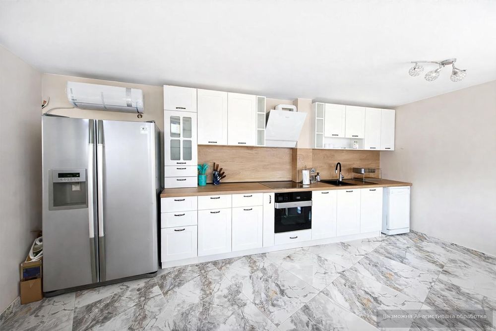 Тристаен апартамент  в гр.Варна, м-т Ален мак!