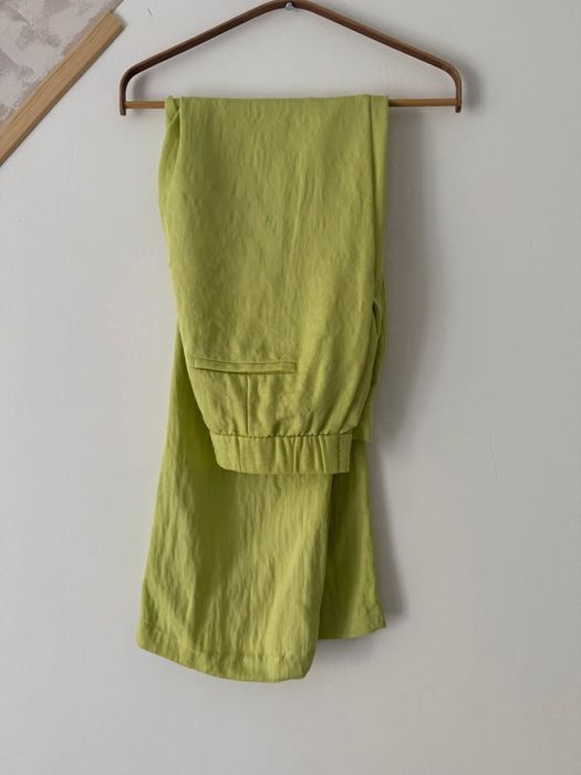 Costum H&M viscoza (sacou si pantalon)