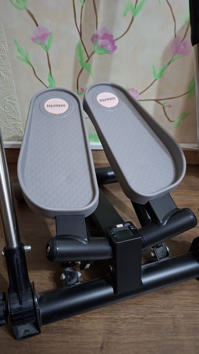 Продам степпер тренажер Interfit