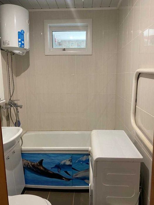 продам 2-х ком. квартиру в центре города