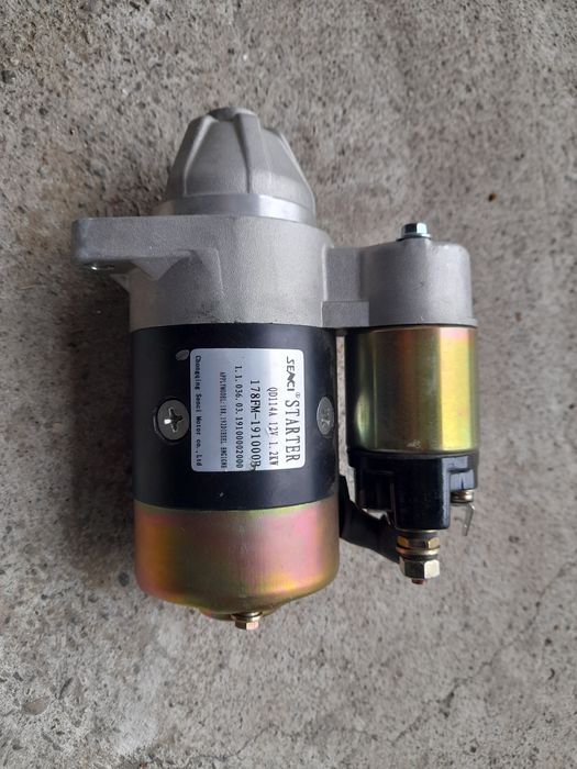 Electromotor 12v 1.2kw pentru miniexcavator