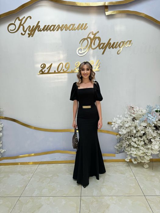 Продам 2 вечерних платья