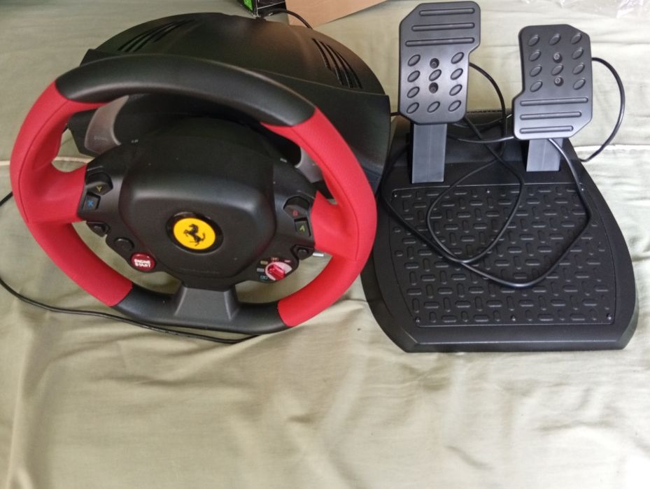 volan Thrustmaster Ferrari 458 Spider