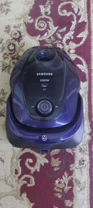 Пылесос --корпус