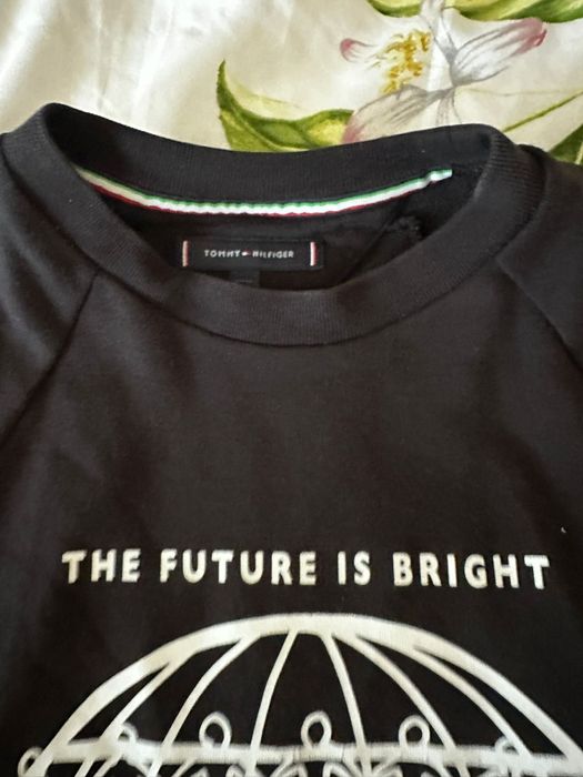 Bluza tommy hilfinger marimea s originala