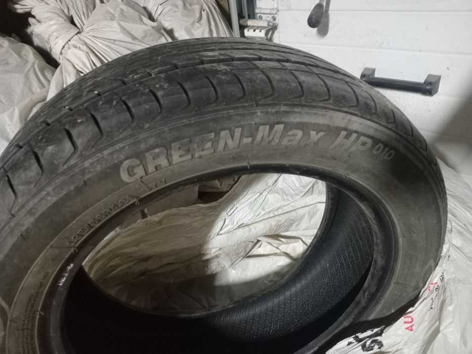 Продам резину в хорошем сост