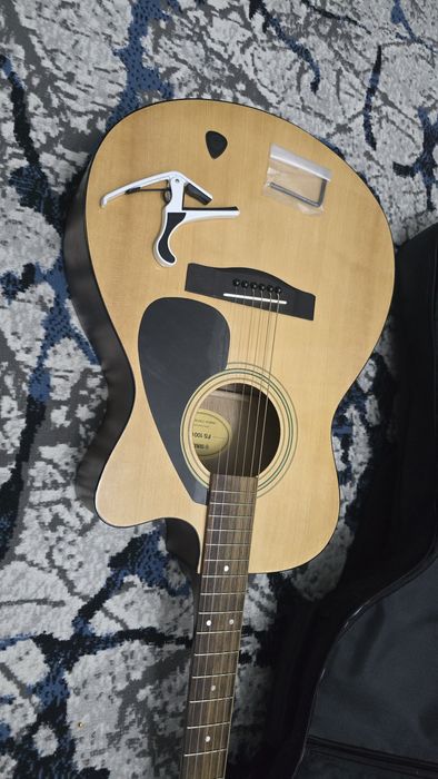 Гитара Yamaha FS100C