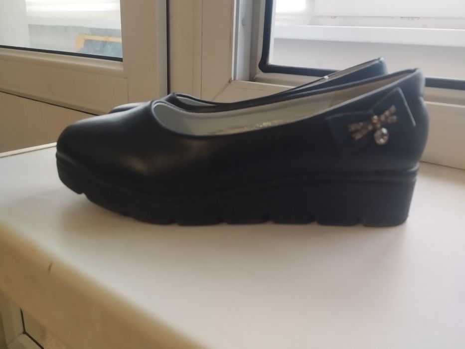 Детские туфли новые