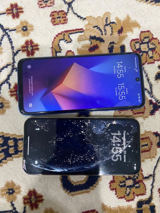 Iphone 12 pro , Redmi 10