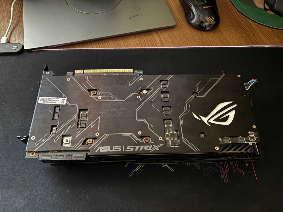 Nvidia RTX2080 TI ASUS -ROG -STRIX- 011G- Gaming