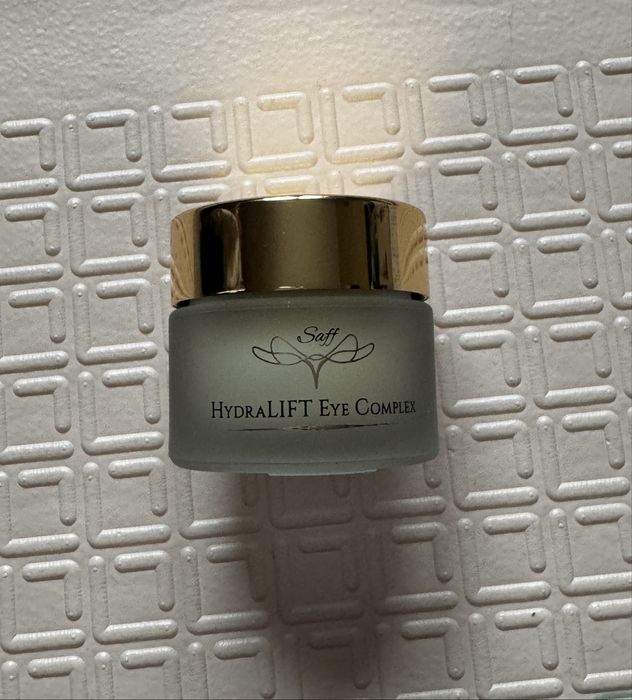 Грижа за лице Avant, C.L.L.C., Saff