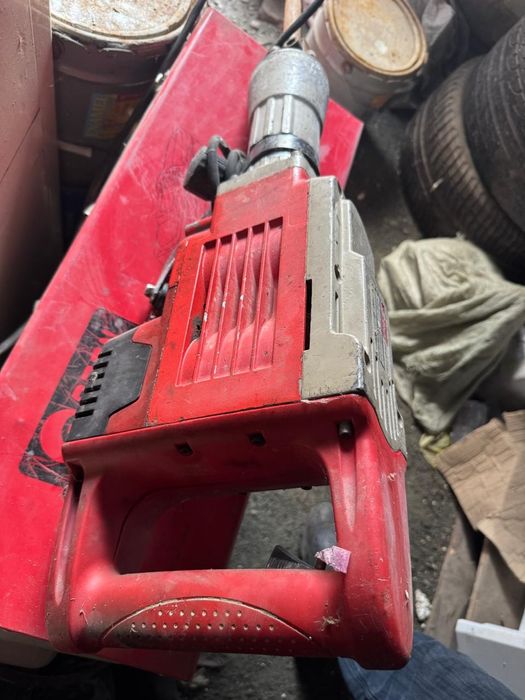 Продам отбойный молоток EDON