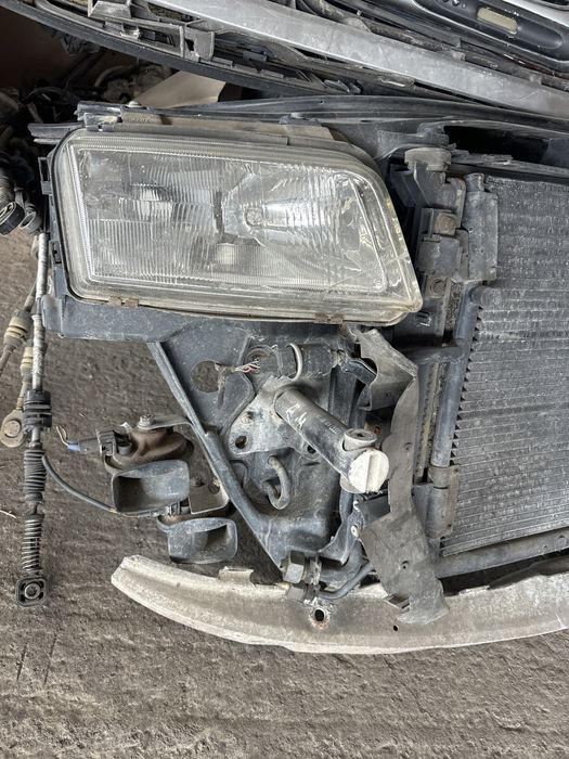 Радиатор Вентилятор на Ауди А4 Б5