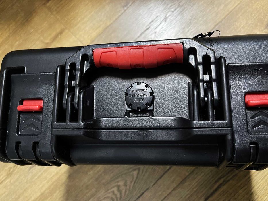 Кейс / чемодан / ящик для дрона и оборудования