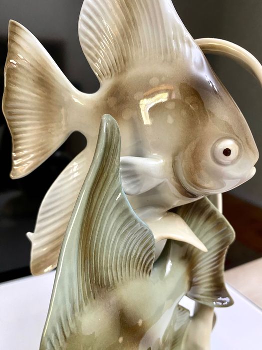 Статуэтка скалярии Royal Dux винтаж