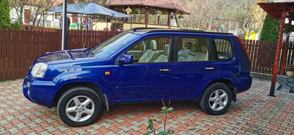 Nissan X-Trail 2,2 TDI 4X4
