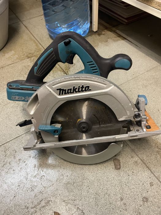 Оригинален циркуляр makita DHS710
