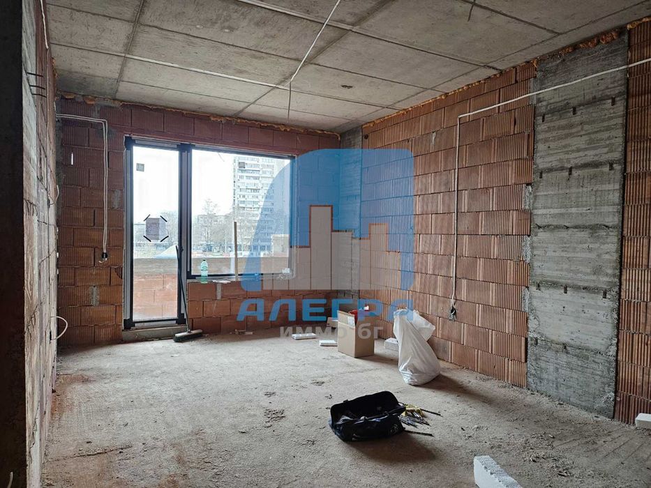 Продава се Двустаен апартамент в Пловдив, Каменица 1 - 93 кв.м за 2492 €/кв.м - Снимка #7